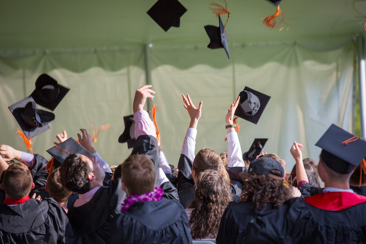 5 Skills All New Collage Grads Need